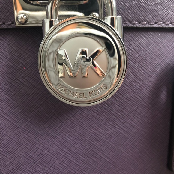 Michael Kors Wisteria Hamilton Leather Satchel. - Picture 2 of 5